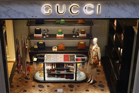 gucci stores in johannesburg.